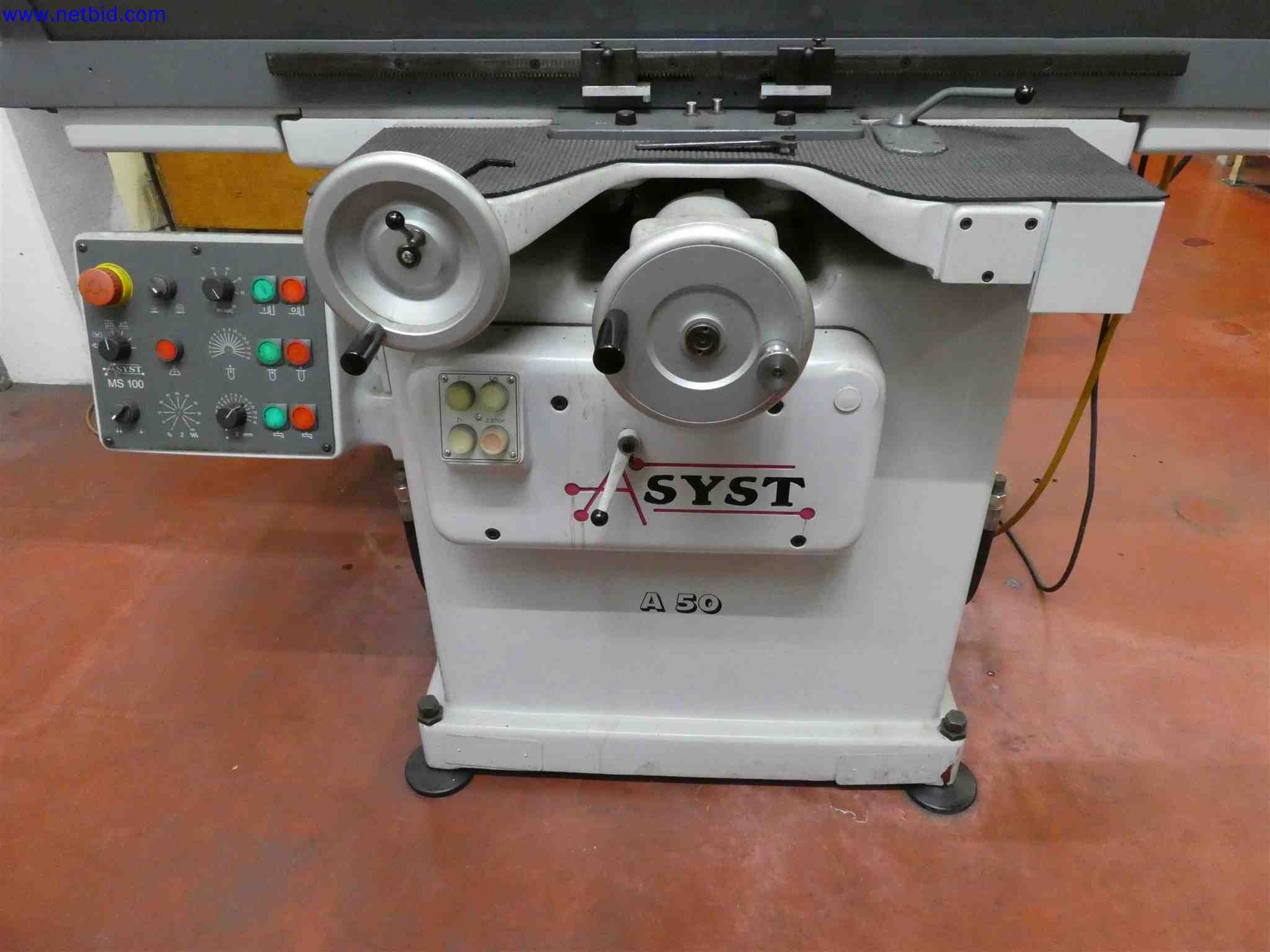 Machines for the production of precise metal components using CNC turning and CNC milling-3