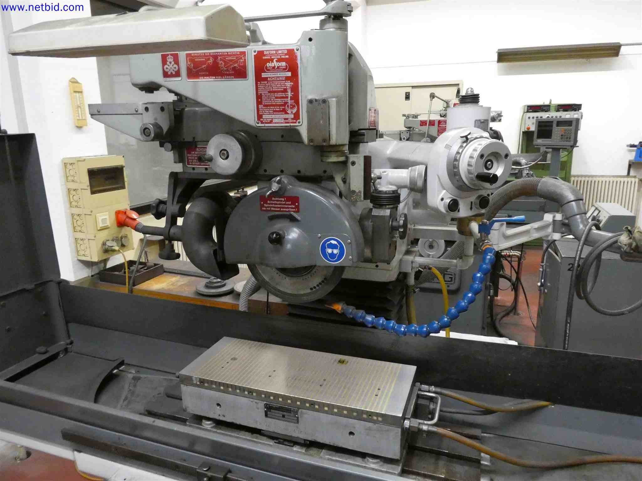 Machines for the production of precise metal components using CNC turning and CNC milling-4