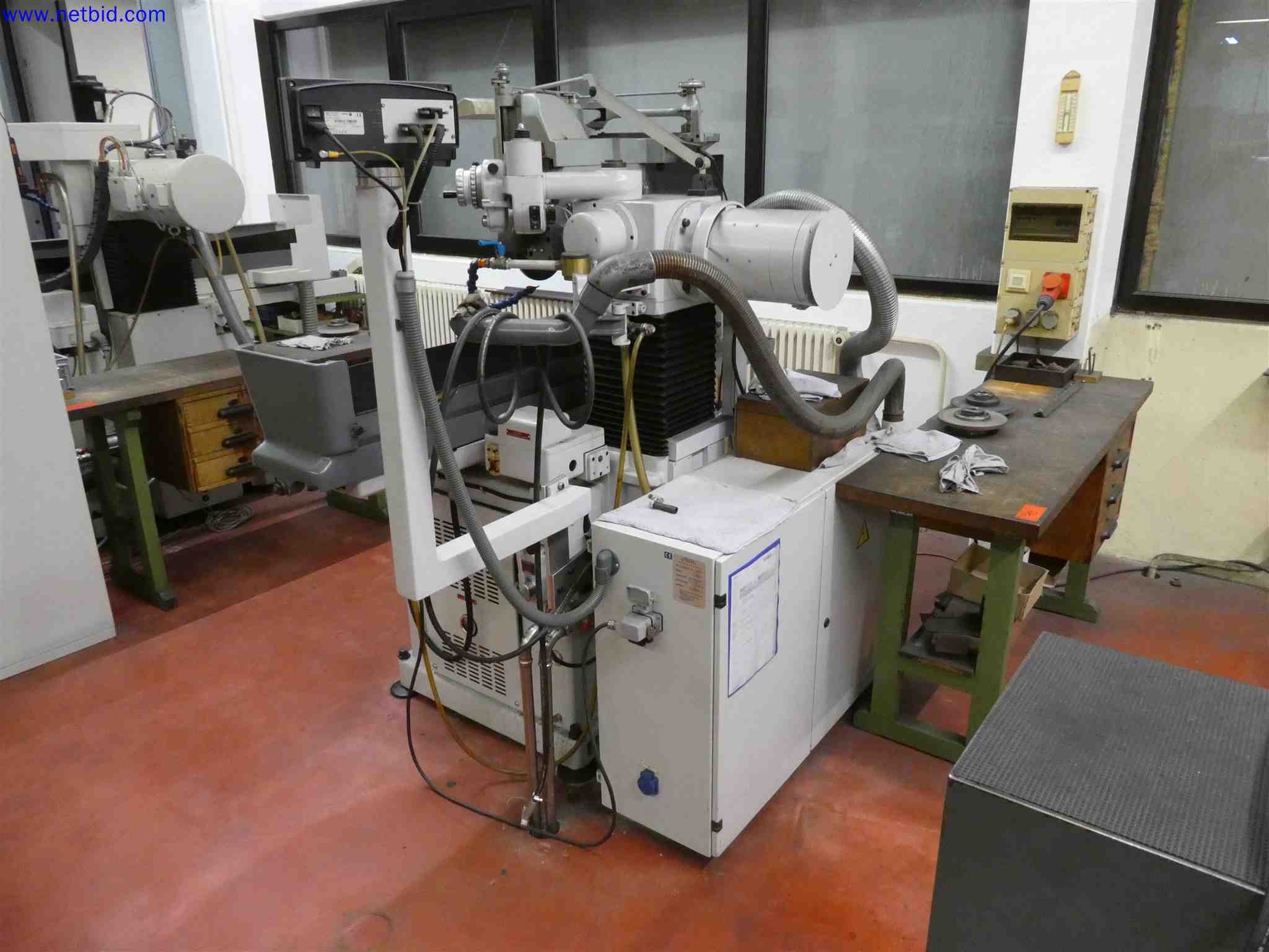 Machines for the production of precise metal components using CNC turning and CNC milling-6