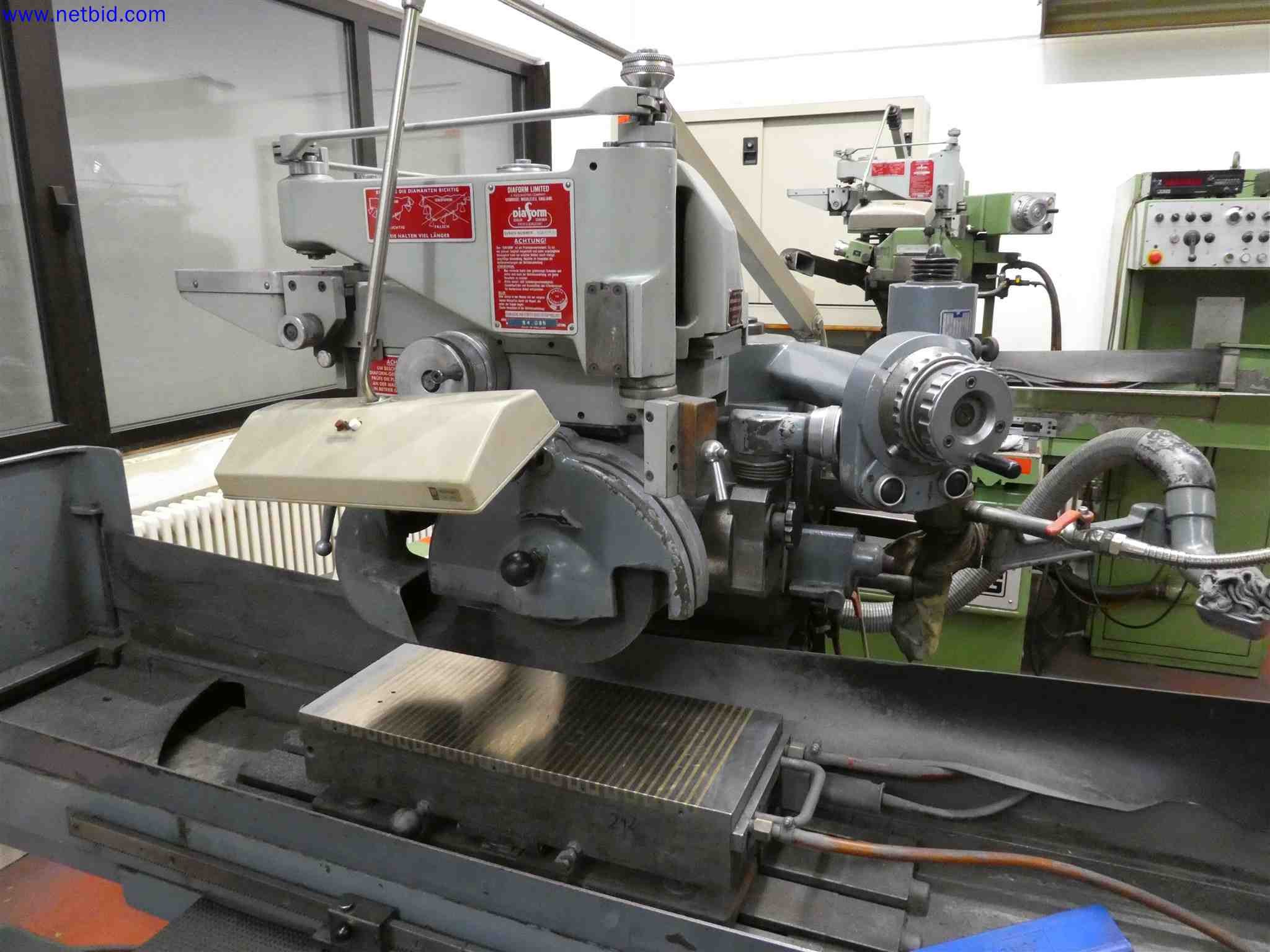 Machines for the production of precise metal components using CNC turning and CNC milling-4