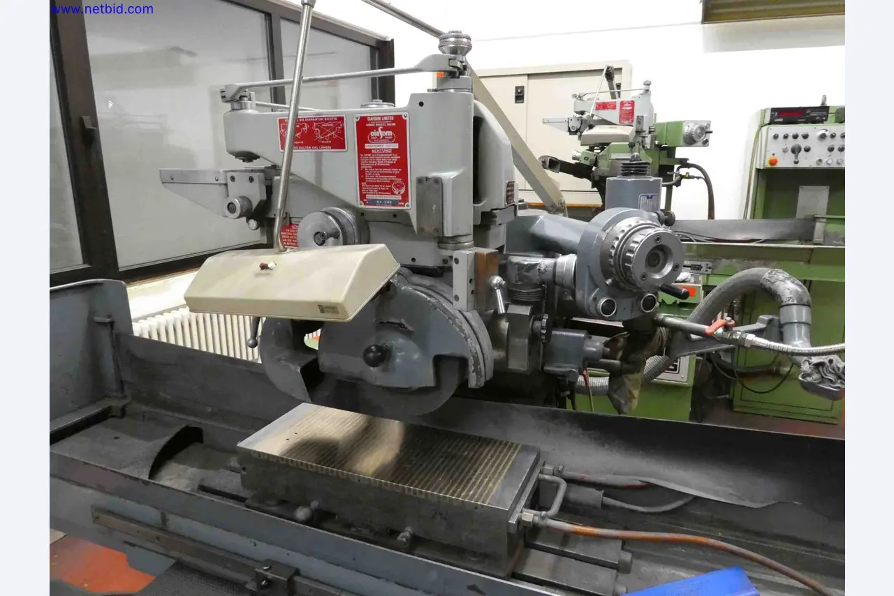 Machines for the production of precise metal components using CNC turning and CNC milling-4