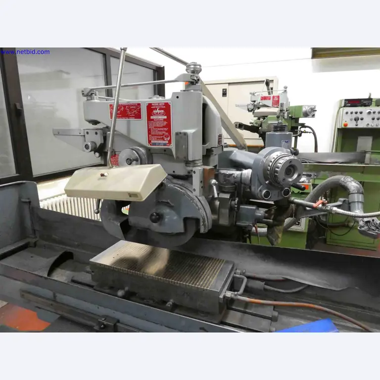 Machines for the production of precise metal components using CNC turning and CNC milling-4