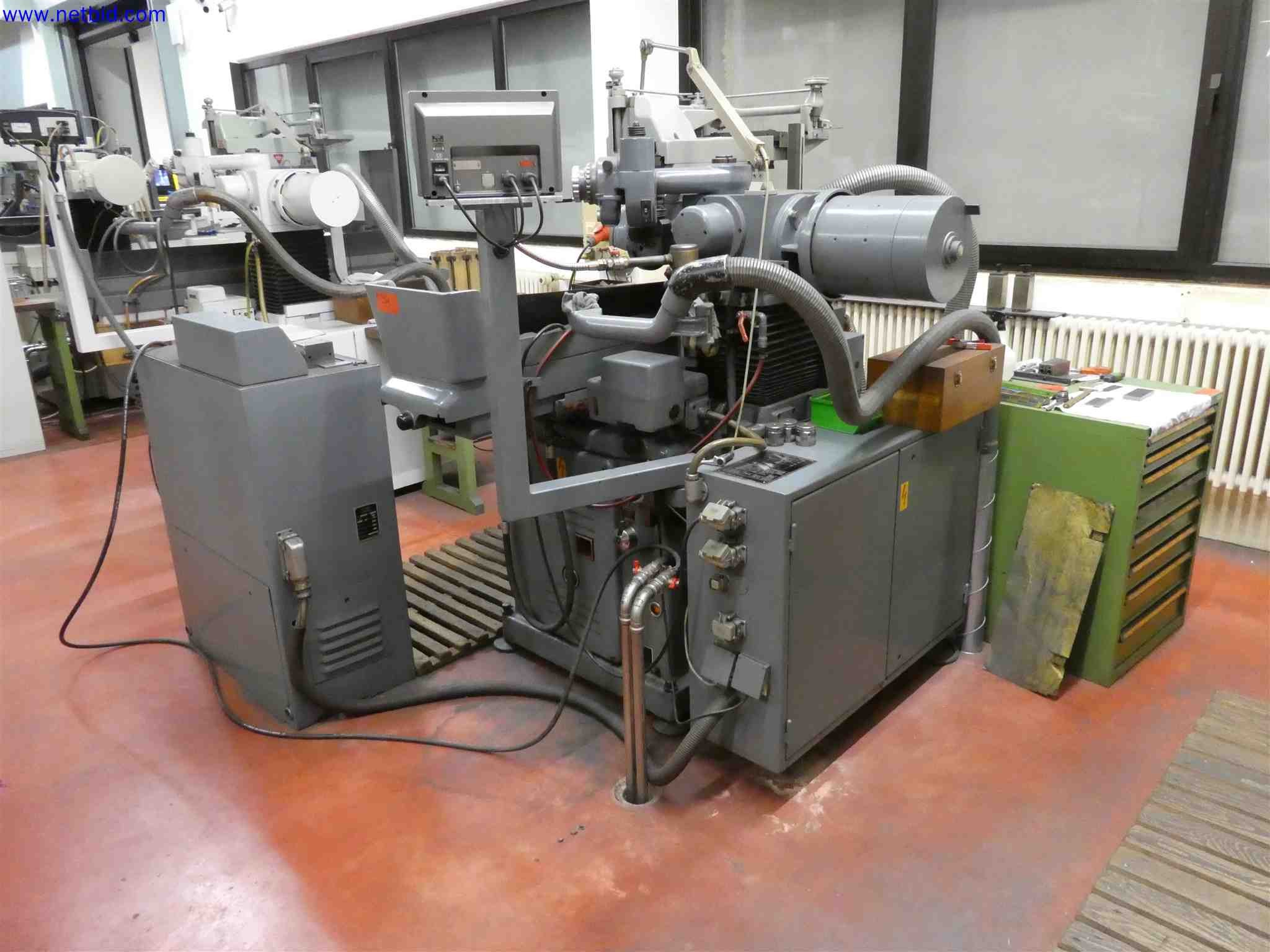 Machines for the production of precise metal components using CNC turning and CNC milling-8