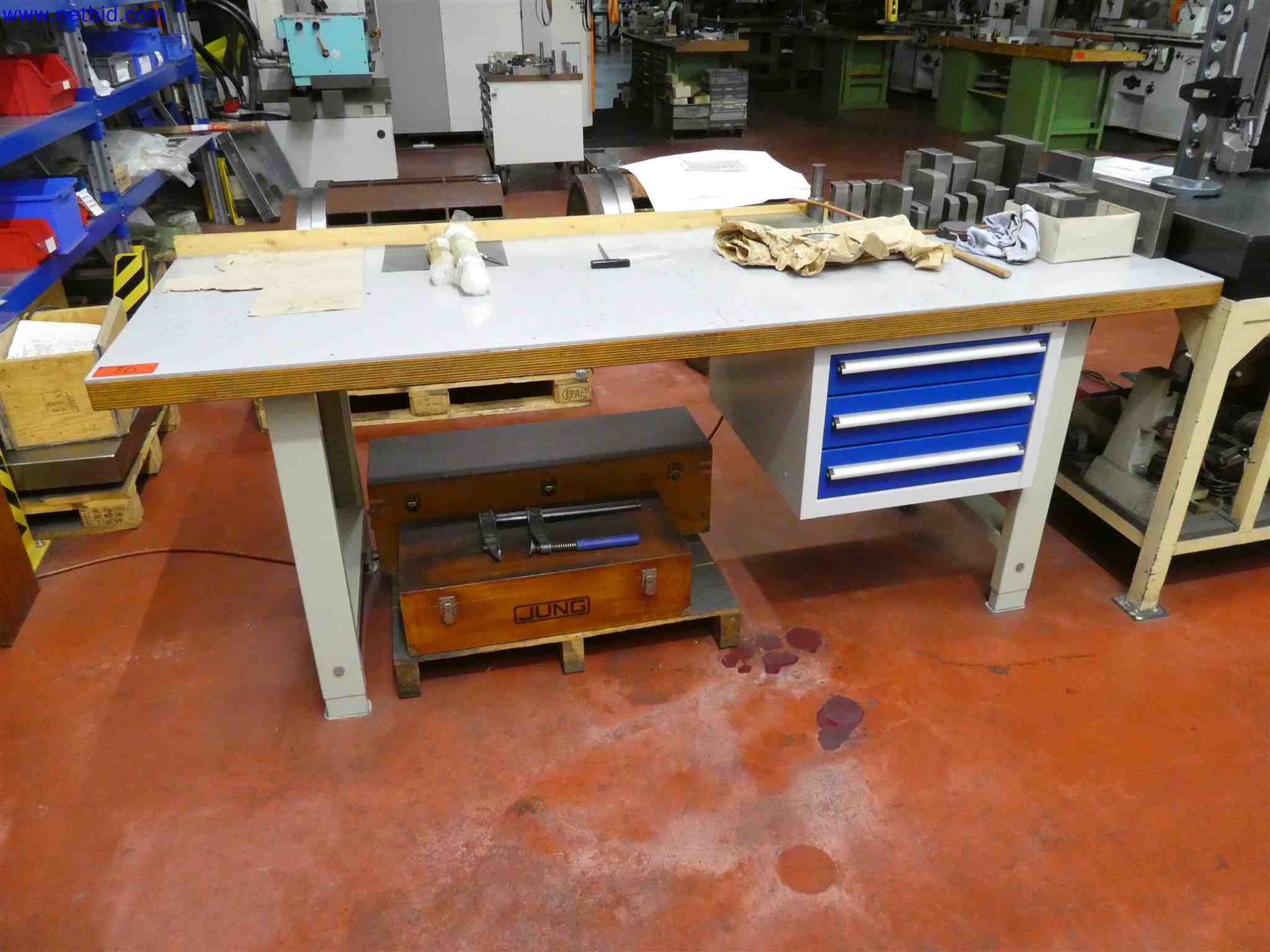 Machines for the production of precise metal components using CNC turning and CNC milling-10