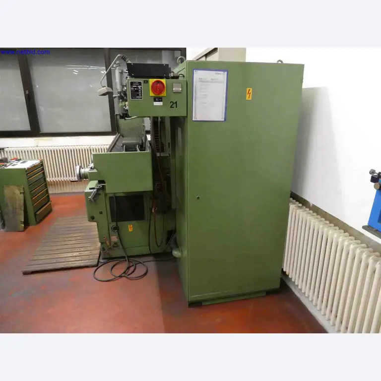 Machines for the production of precise metal components using CNC turning and CNC milling-3