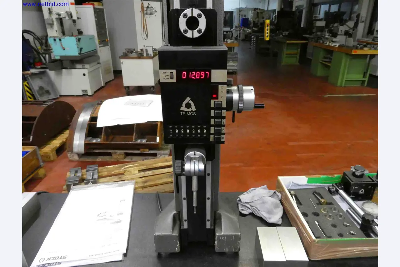 Machines for the production of precise metal components using CNC turning and CNC milling-3