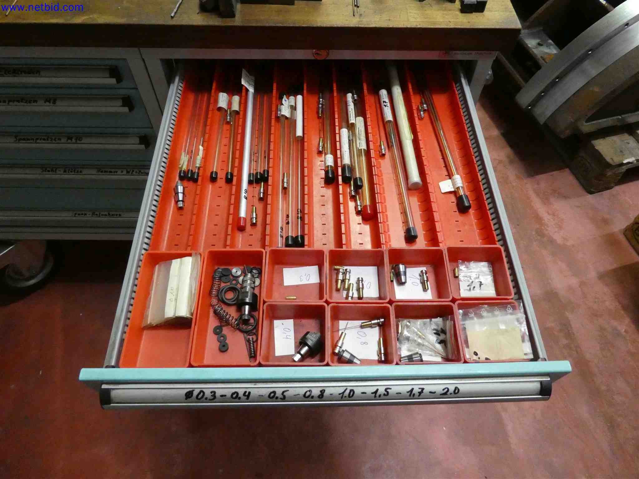 Machines for the production of precise metal components using CNC turning and CNC milling-11