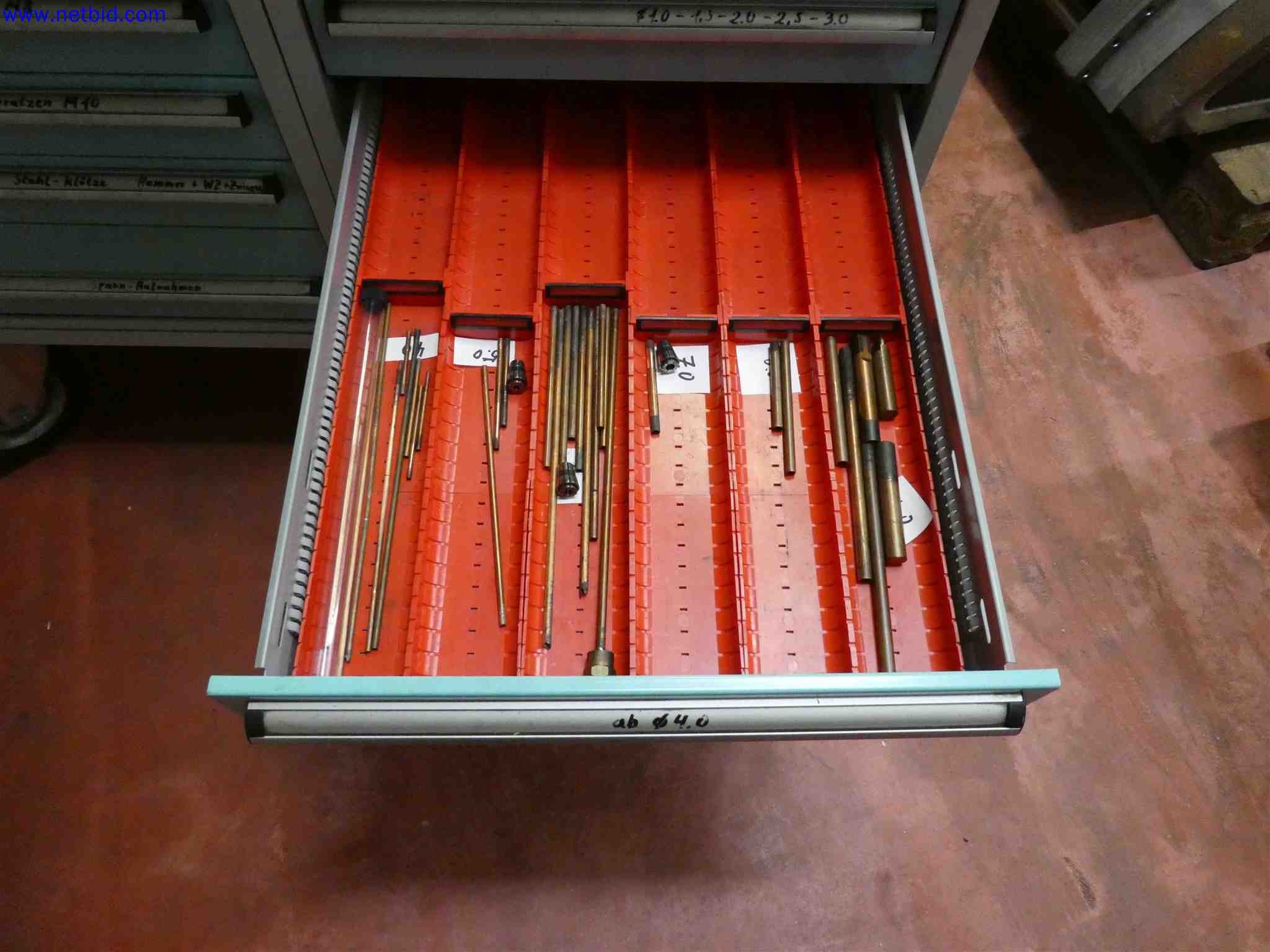 Machines for the production of precise metal components using CNC turning and CNC milling-13