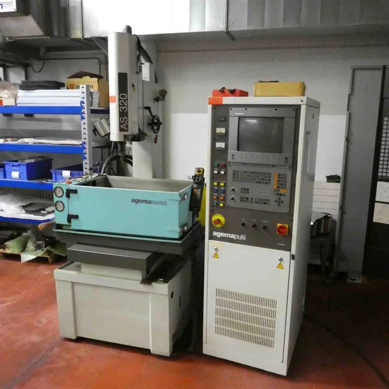 CNC-Senk- u. Startloch-Erodiermaschine AGEMA AS320