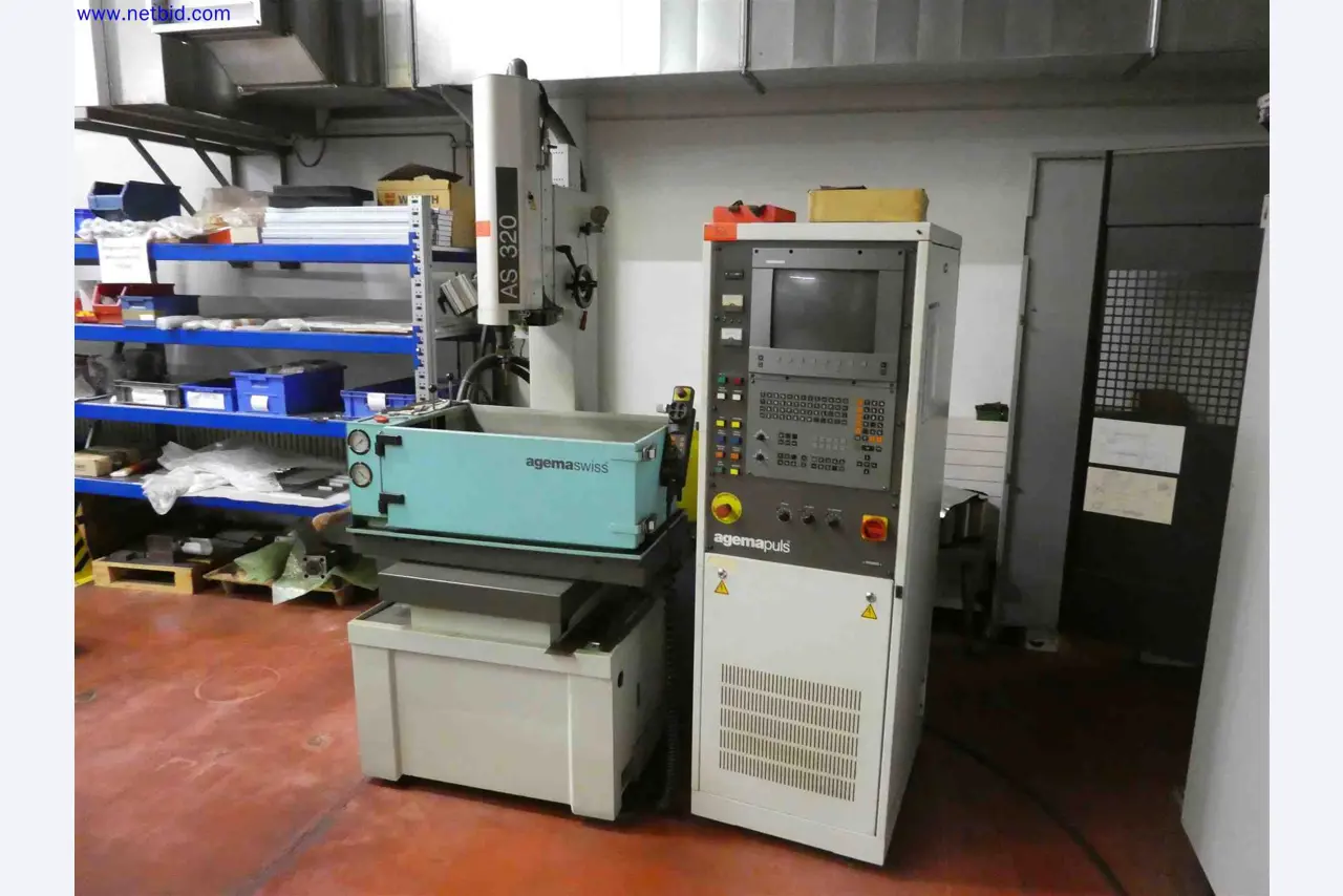 Machines for the production of precise metal components using CNC turning and CNC milling-1