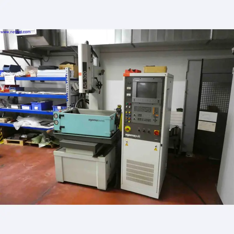 Machines for the production of precise metal components using CNC turning and CNC milling-1