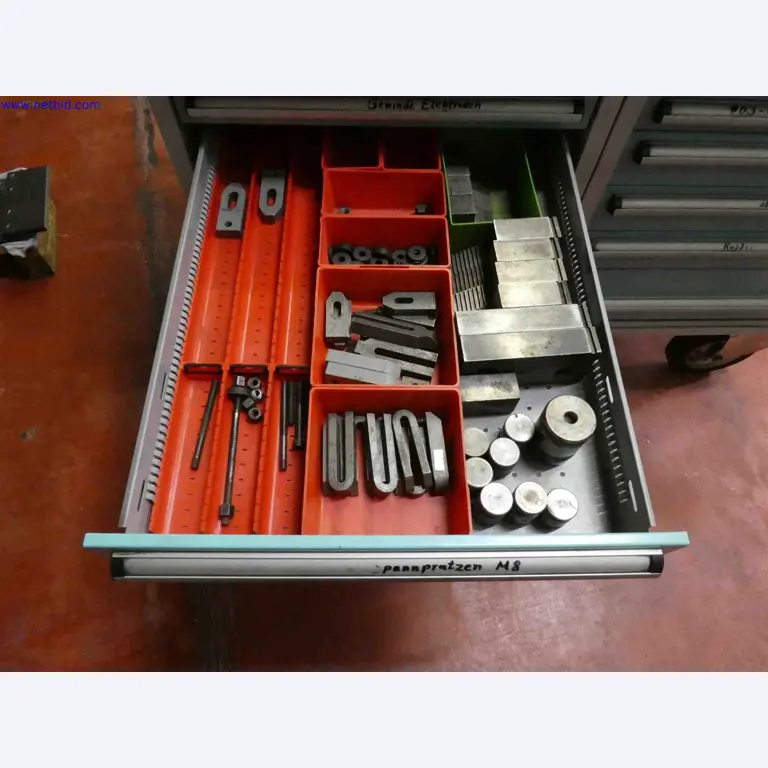 Machines for the production of precise metal components using CNC turning and CNC milling-7