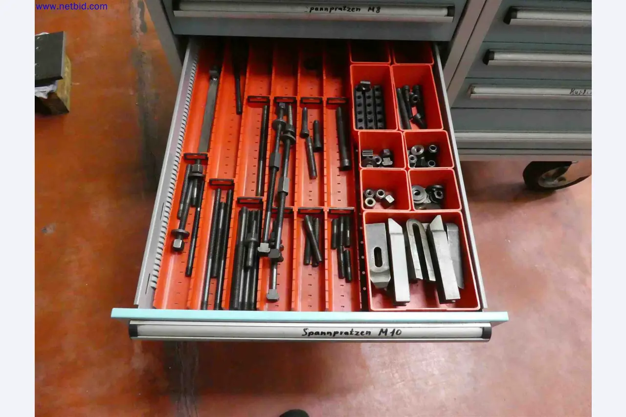 Machines for the production of precise metal components using CNC turning and CNC milling-8