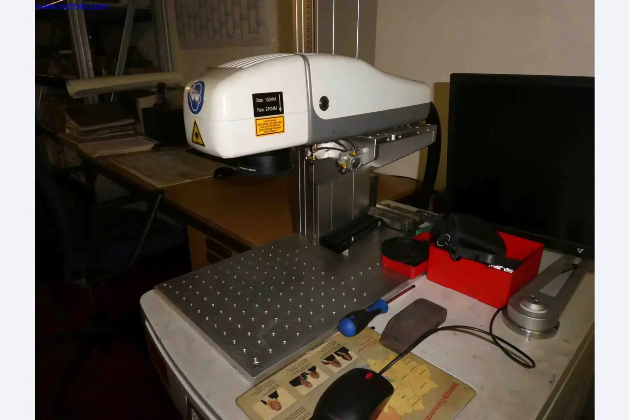 Machines for the production of precise metal components using CNC turning and CNC milling-3