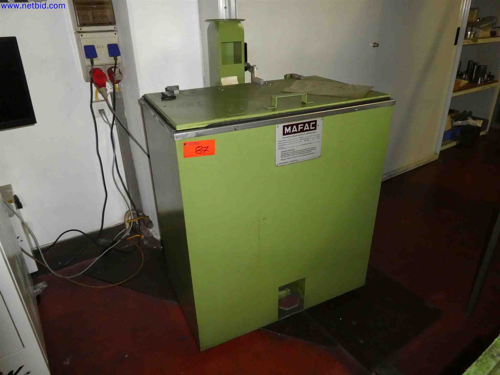 Machines for the production of precise metal components using CNC turning and CNC milling-1