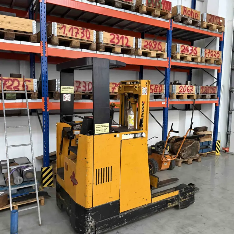 Electric sideloader forklift truck Jungheinrich ETMA20G 115-280 T