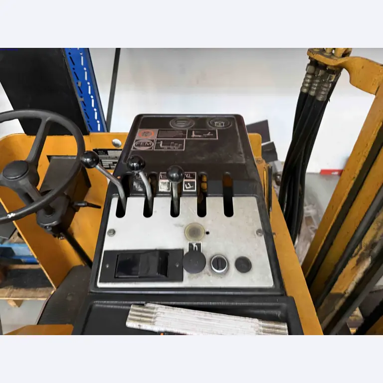 Machines for the production of precise metal components using CNC turning and CNC milling-4