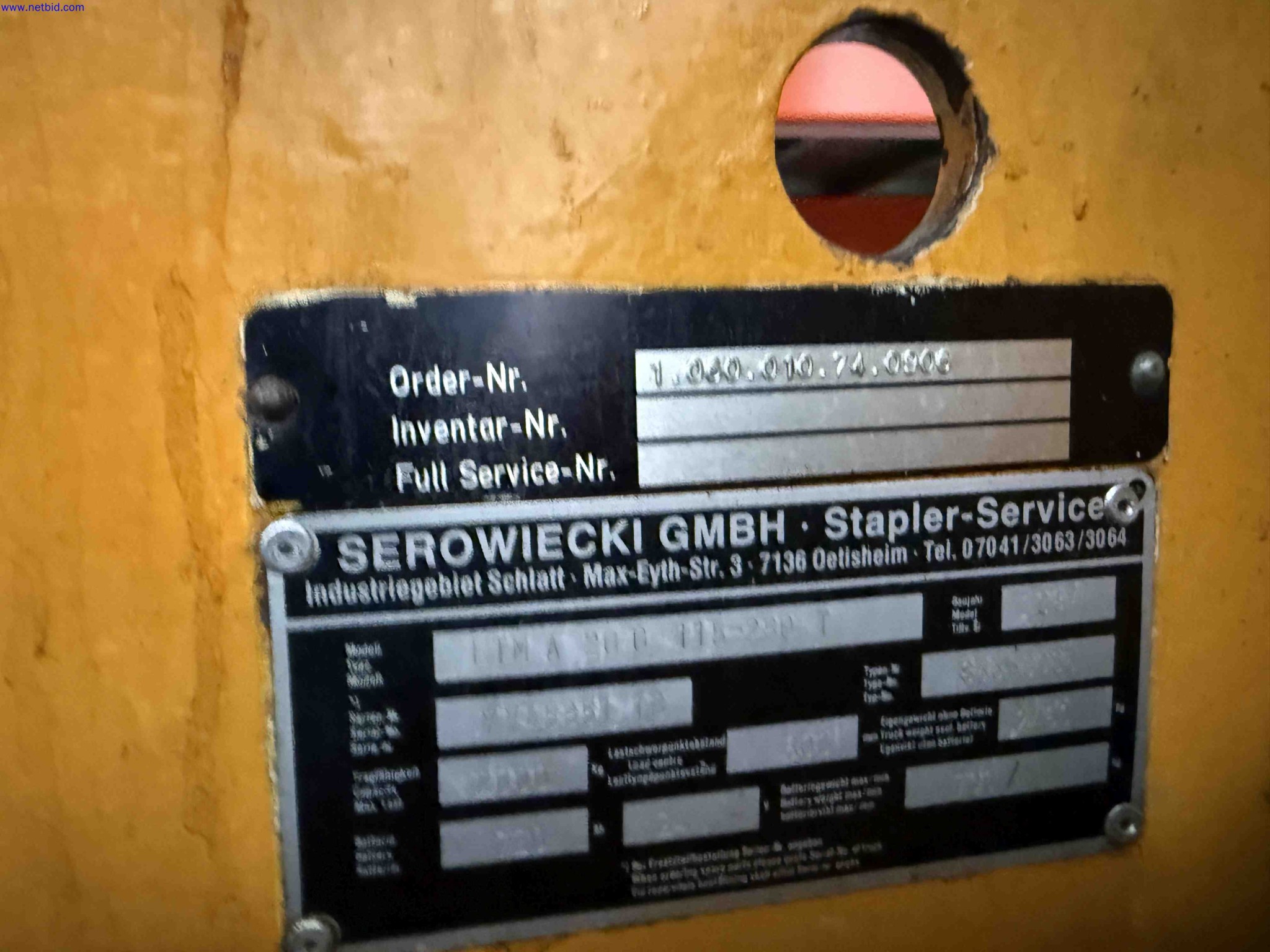 Machines for the production of precise metal components using CNC turning and CNC milling-6