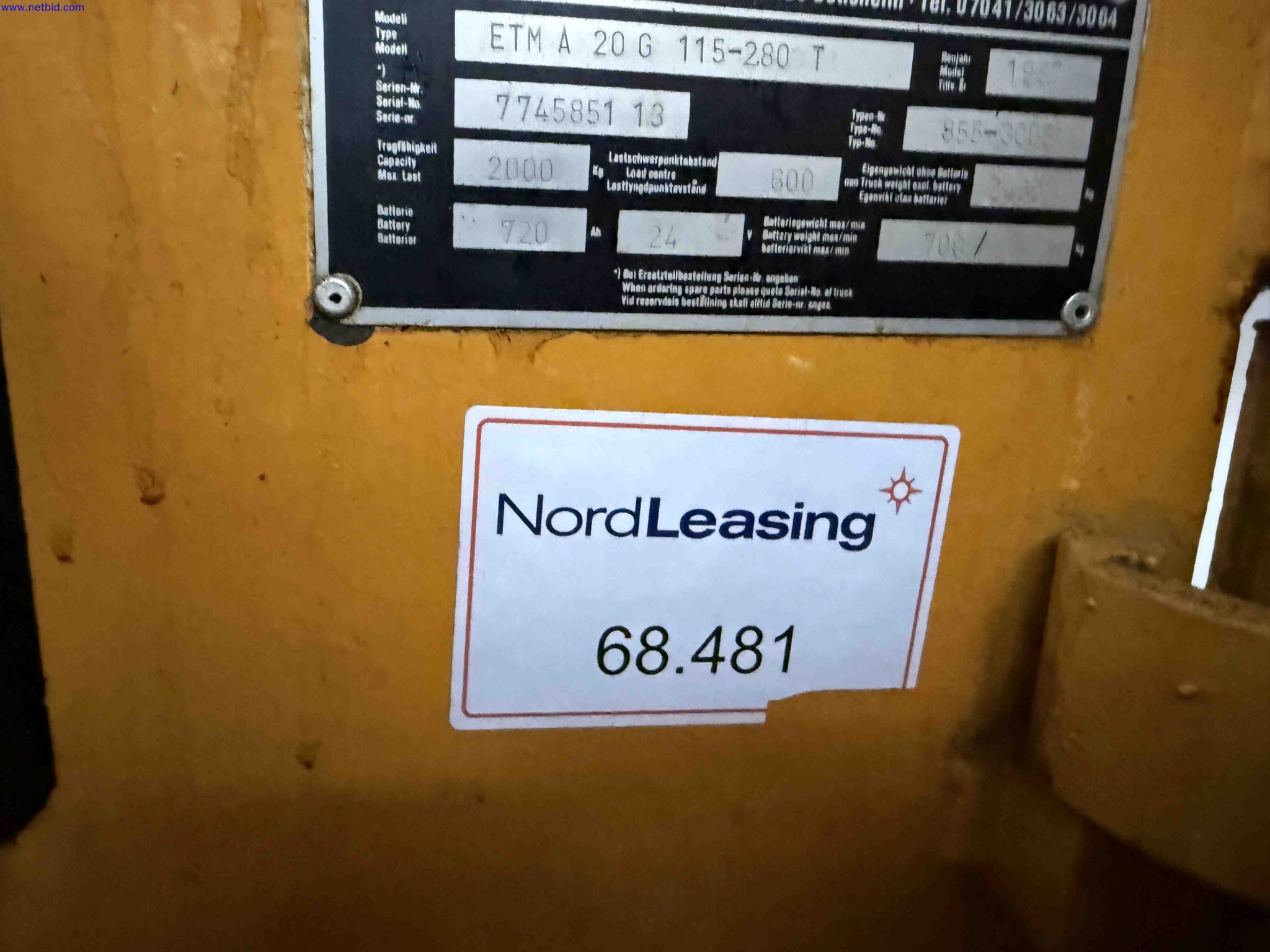 Machines for the production of precise metal components using CNC turning and CNC milling-7