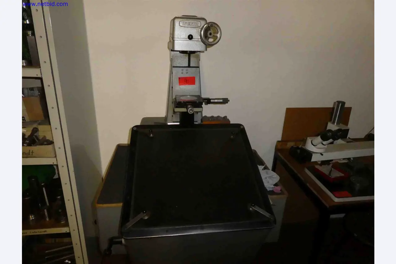 Machines for the production of precise metal components using CNC turning and CNC milling-2