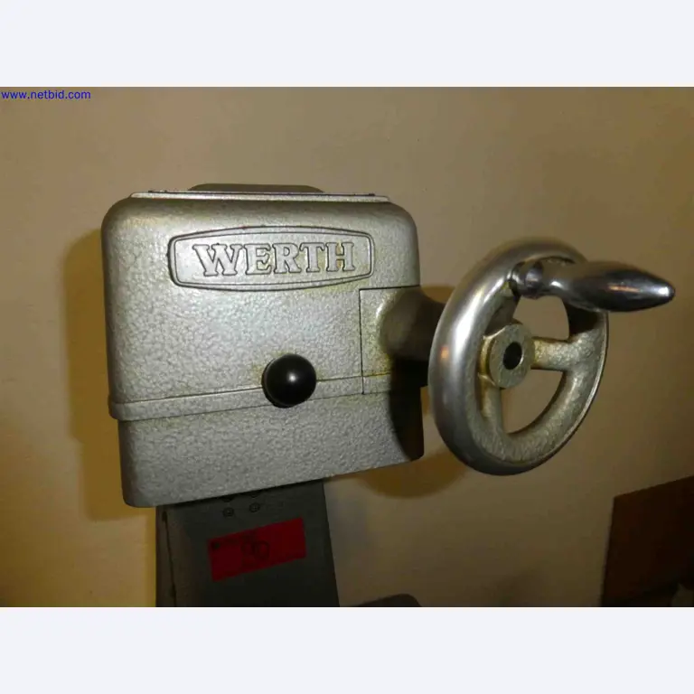 Machines for the production of precise metal components using CNC turning and CNC milling-3