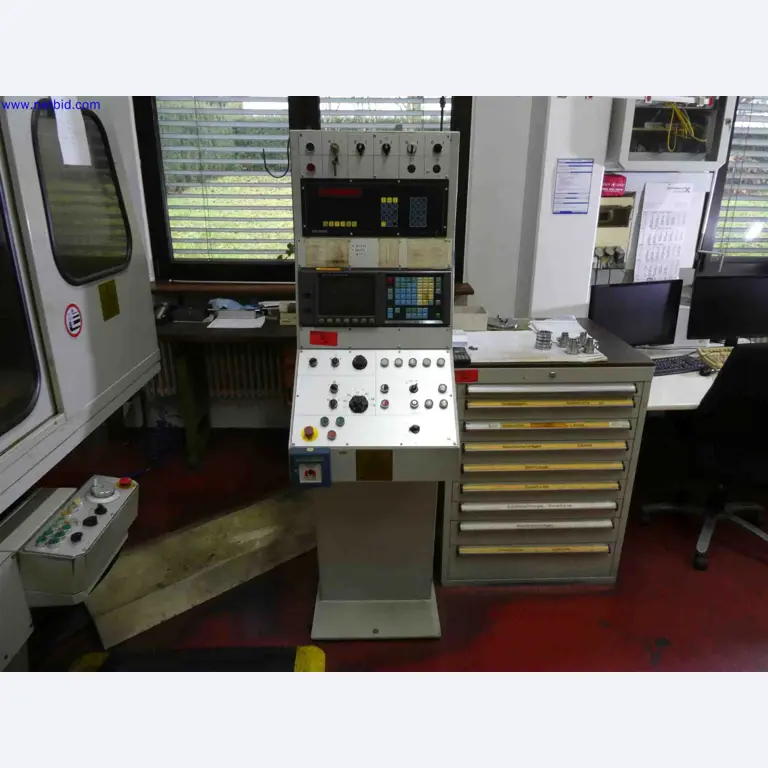 Machines for the production of precise metal components using CNC turning and CNC milling-11
