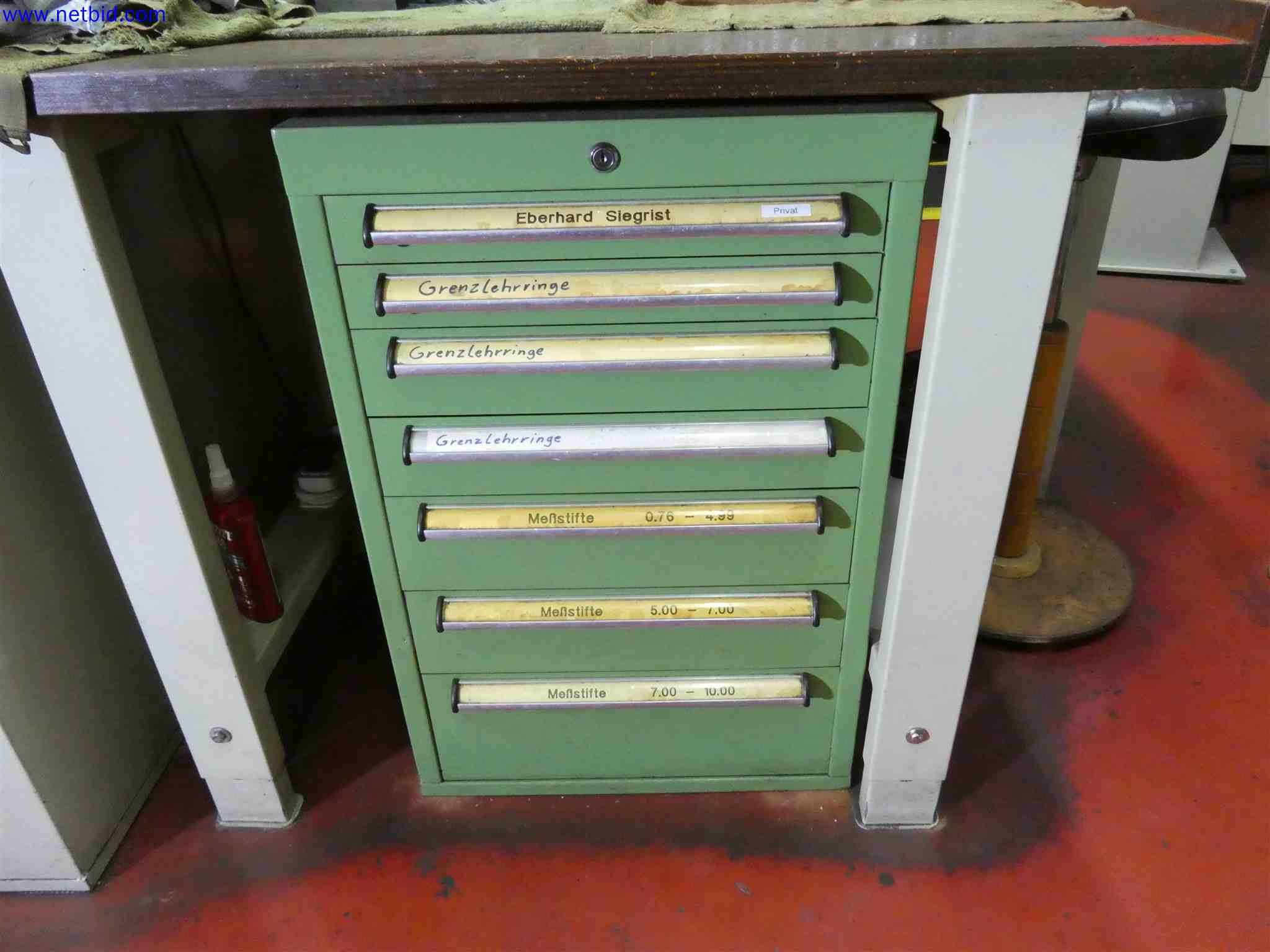 Machines for the production of precise metal components using CNC turning and CNC milling-15