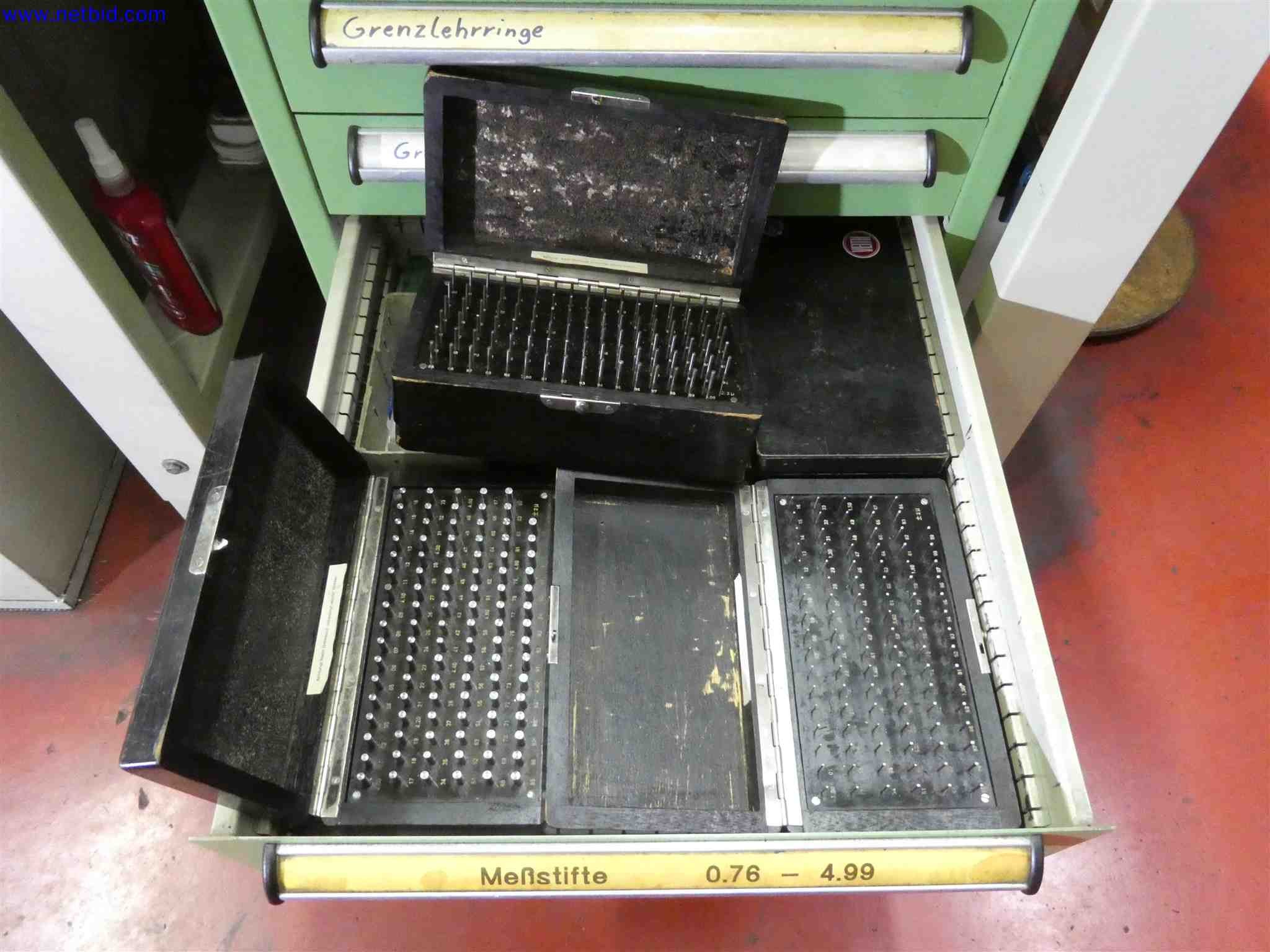 Machines for the production of precise metal components using CNC turning and CNC milling-19