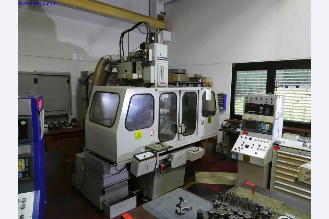 Machines for the production of precise metal components using CNC turning and CNC milling-1