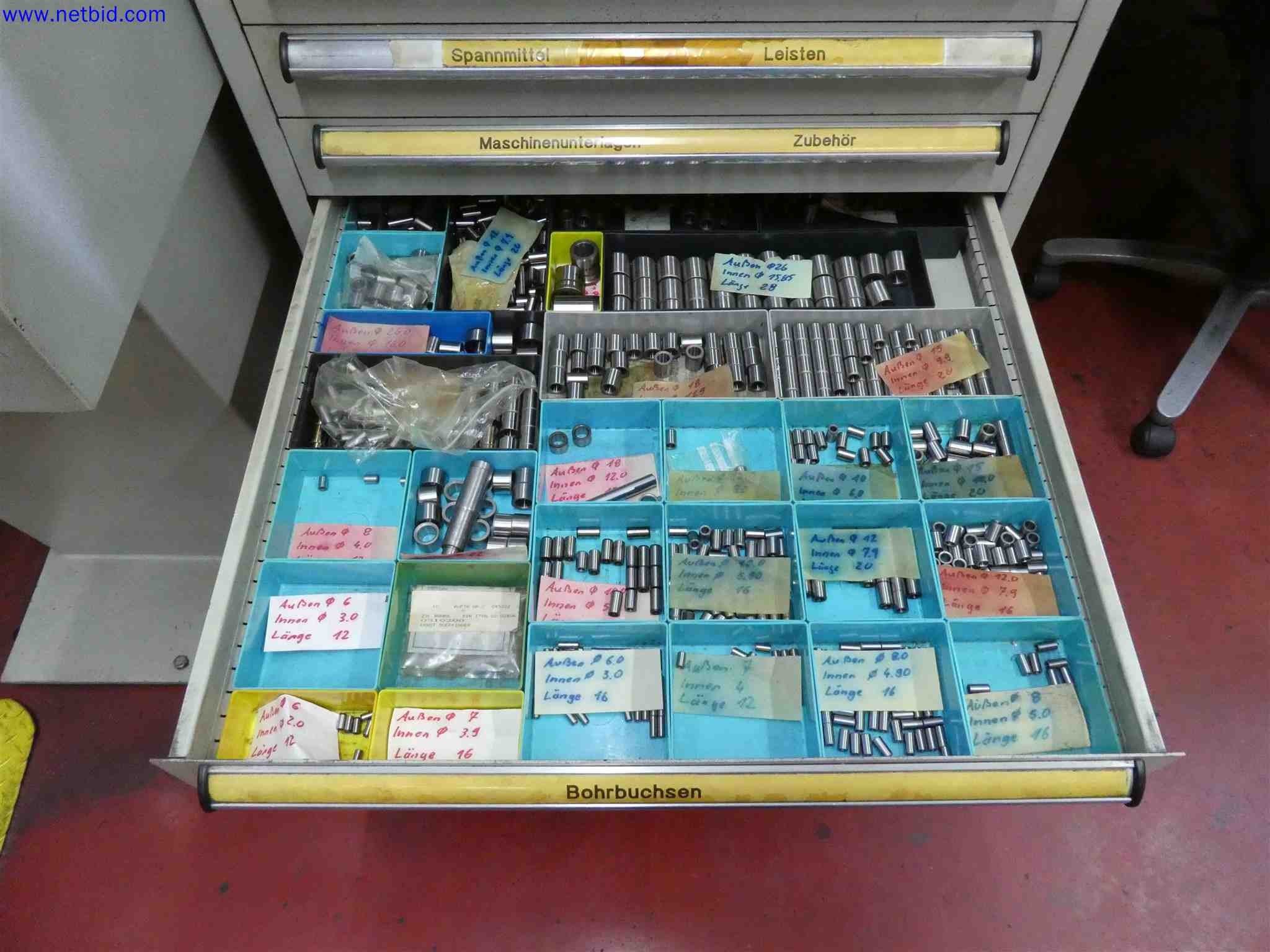 Machines for the production of precise metal components using CNC turning and CNC milling-27