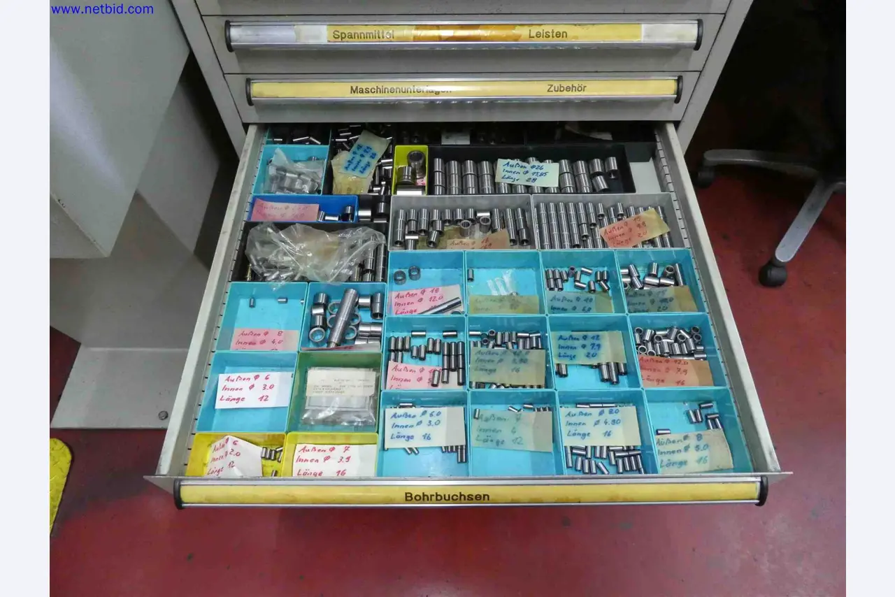 Machines for the production of precise metal components using CNC turning and CNC milling-27