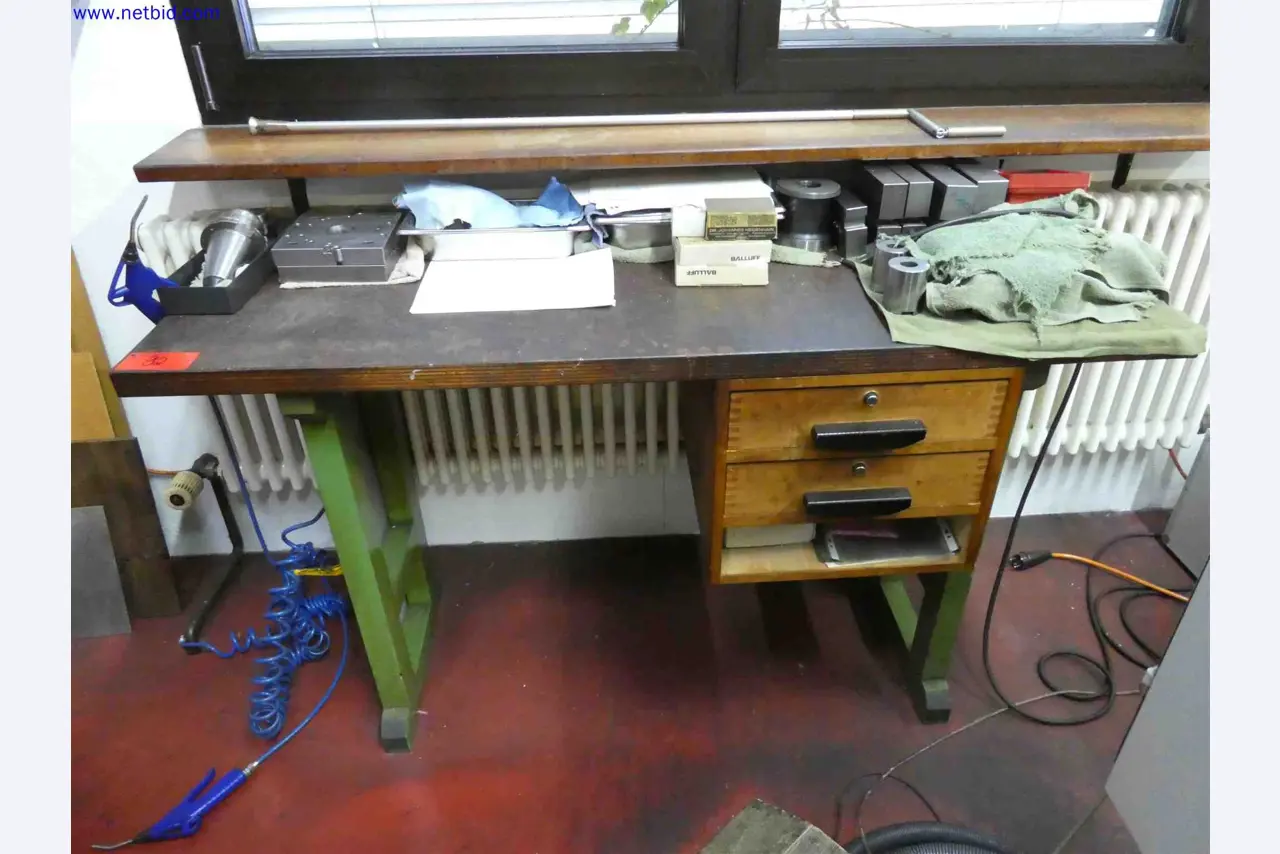 Machines for the production of precise metal components using CNC turning and CNC milling-31