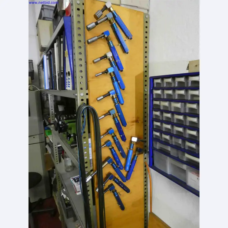 Machines for the production of precise metal components using CNC turning and CNC milling-33