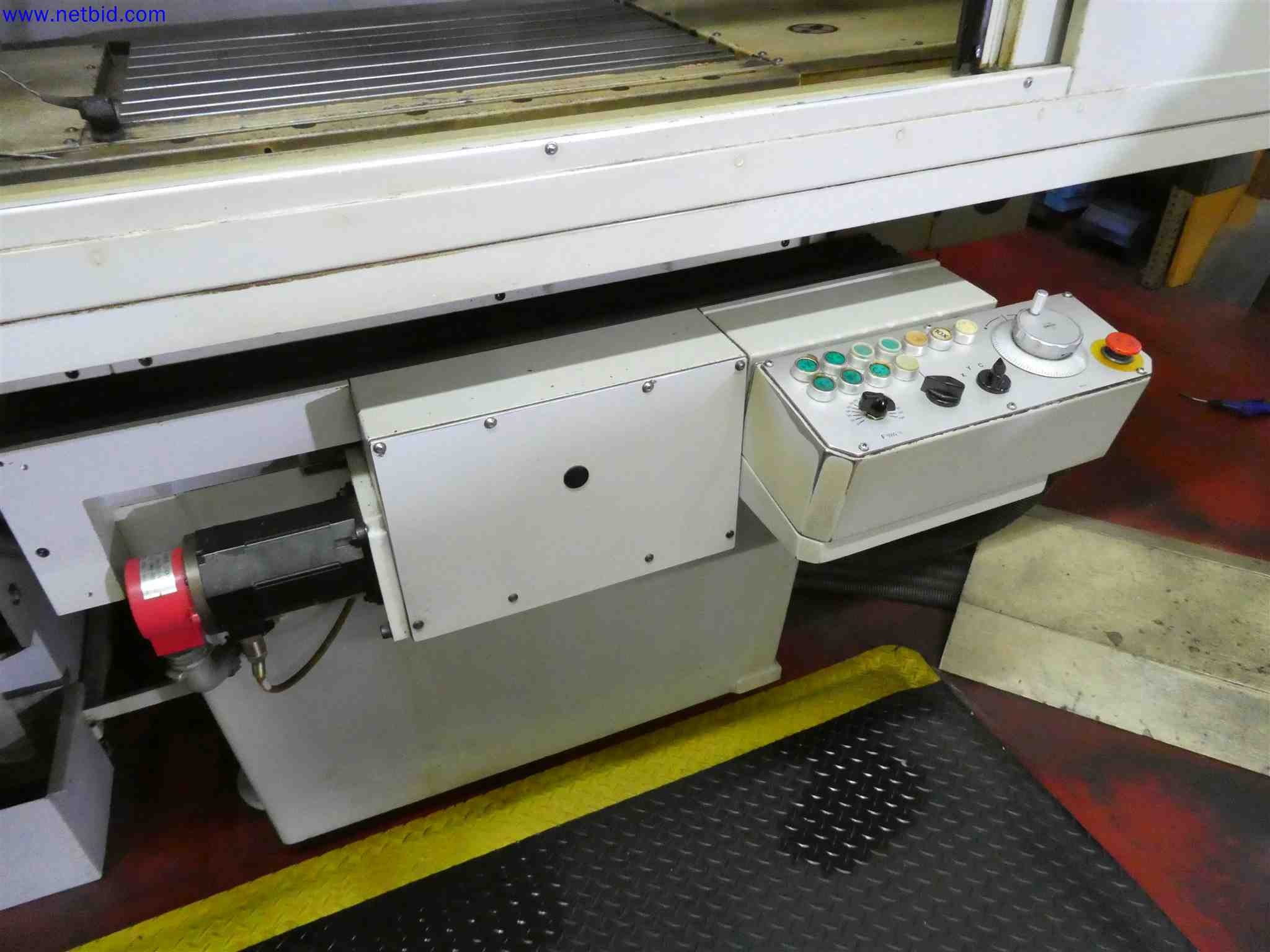 Machines for the production of precise metal components using CNC turning and CNC milling-6