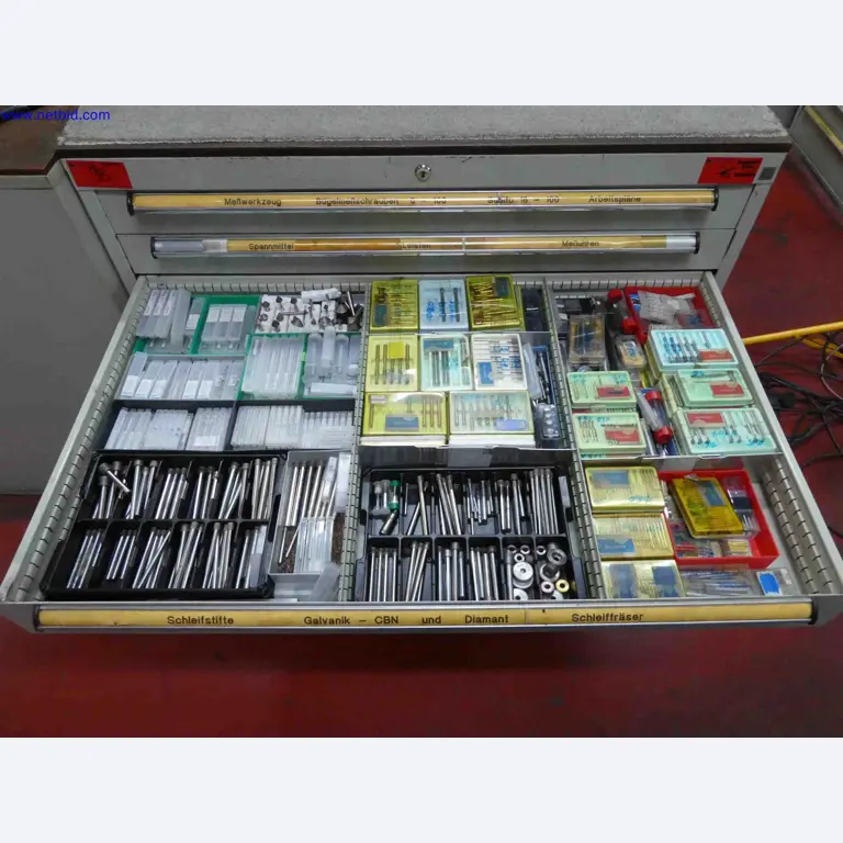 Machines for the production of precise metal components using CNC turning and CNC milling-16