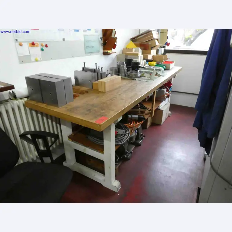 Machines for the production of precise metal components using CNC turning and CNC milling-22