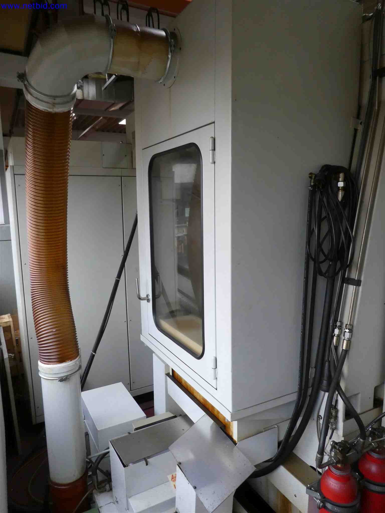 Machines for the production of precise metal components using CNC turning and CNC milling-3