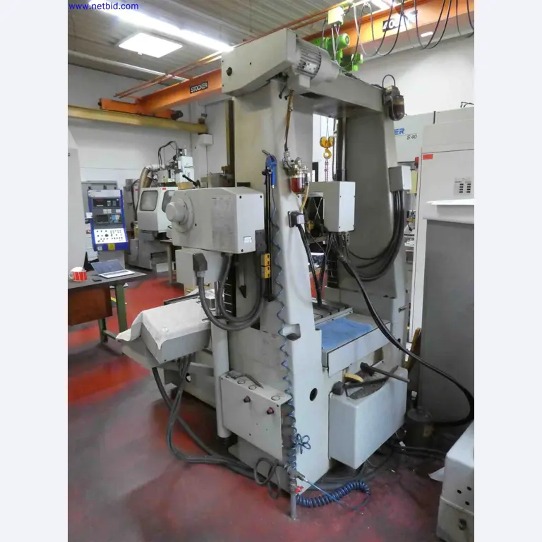 Machines for the production of precise metal components using CNC turning and CNC milling-10