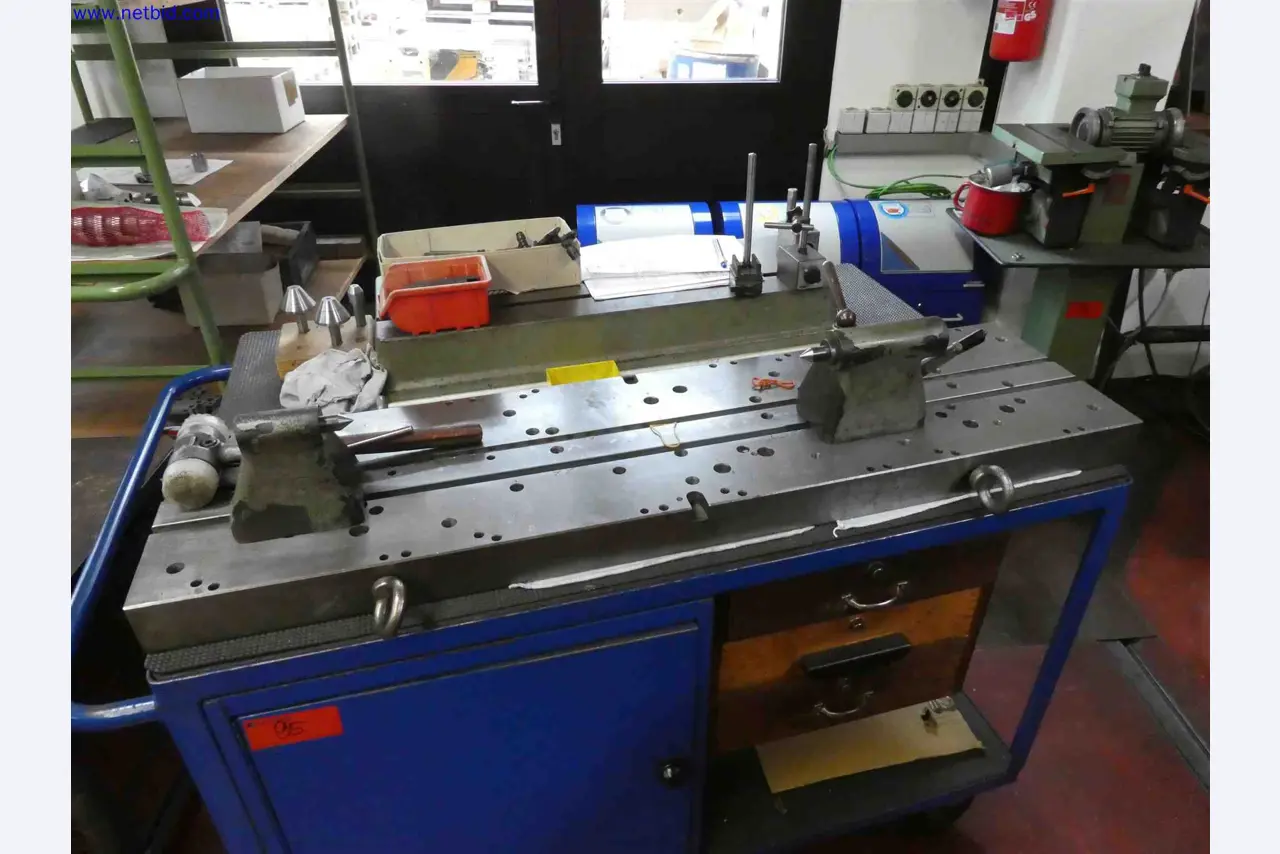 Machines for the production of precise metal components using CNC turning and CNC milling-2