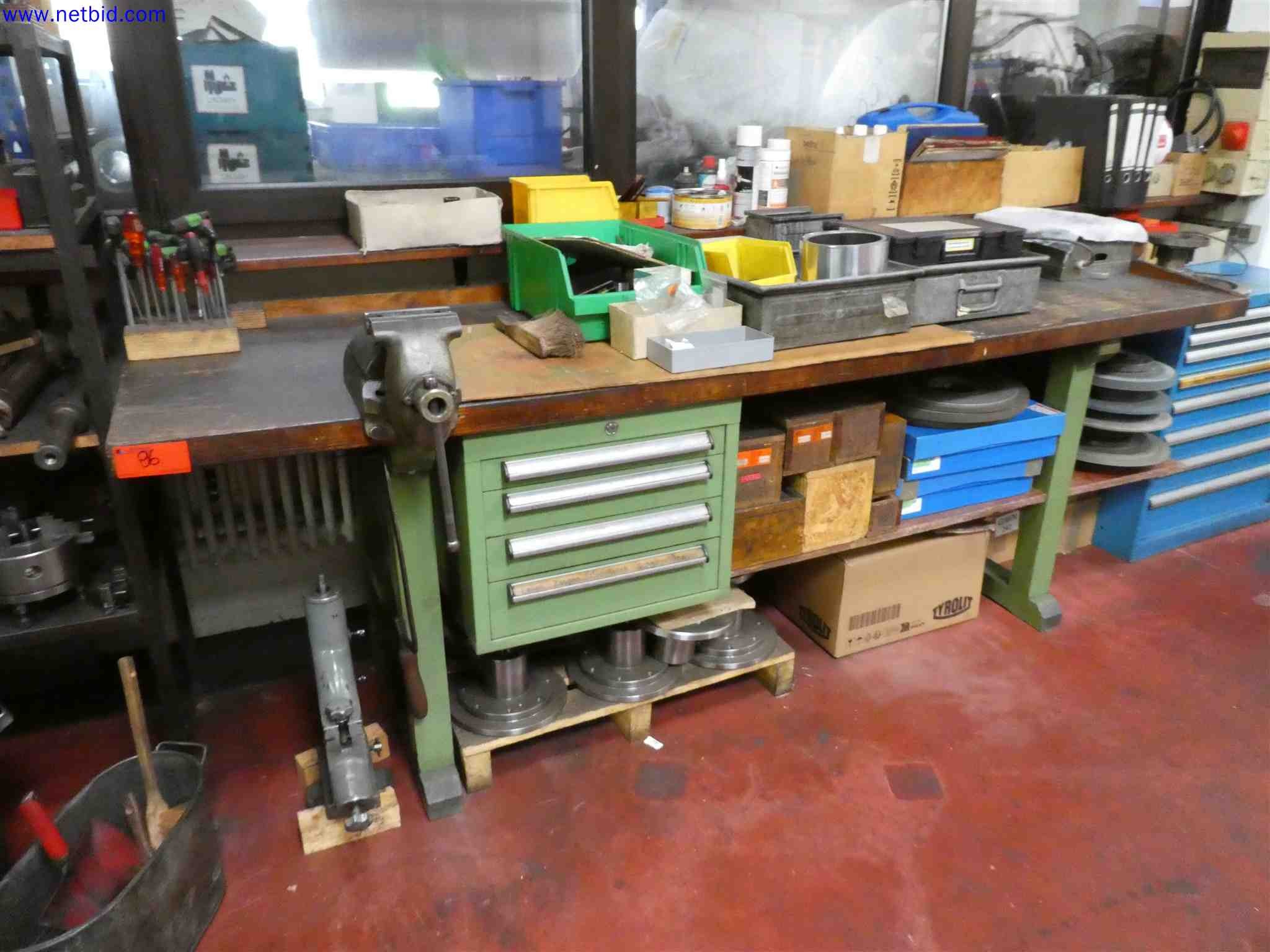 Machines for the production of precise metal components using CNC turning and CNC milling-15