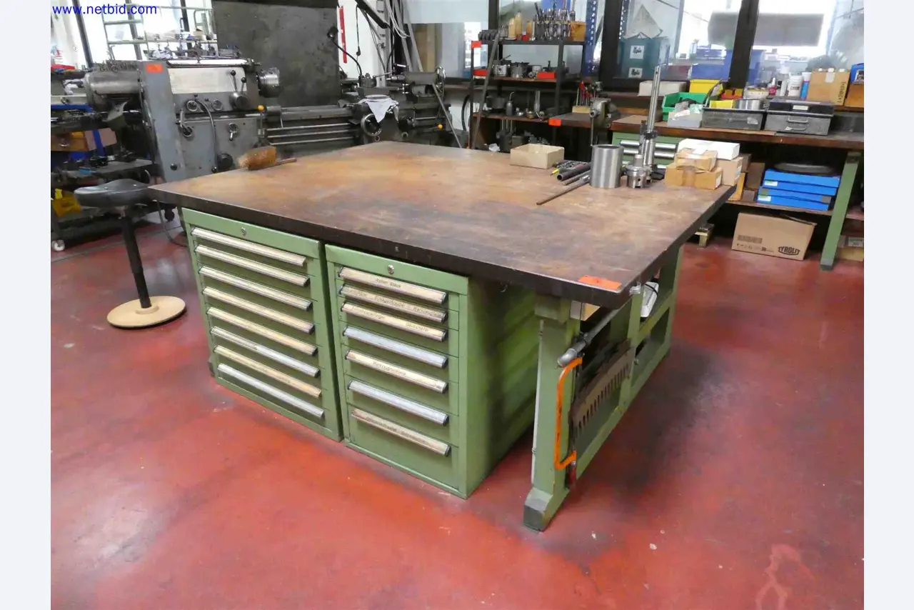 Machines for the production of precise metal components using CNC turning and CNC milling-16