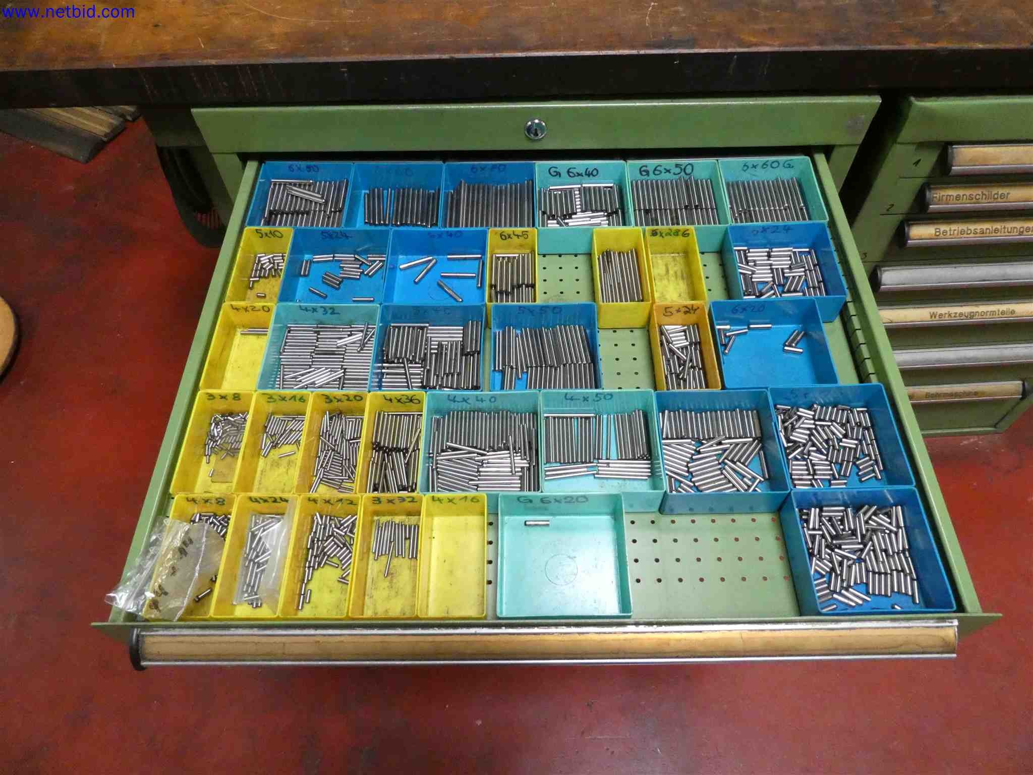 Machines for the production of precise metal components using CNC turning and CNC milling-18