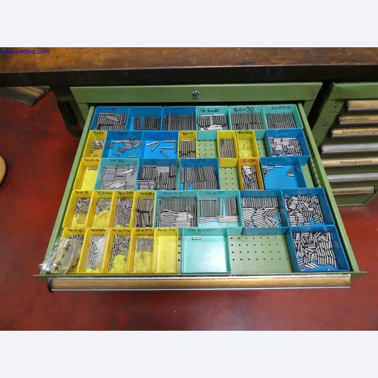 Machines for the production of precise metal components using CNC turning and CNC milling-18