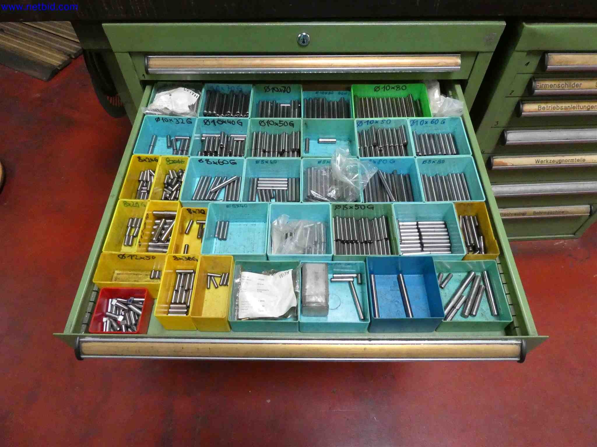 Machines for the production of precise metal components using CNC turning and CNC milling-19