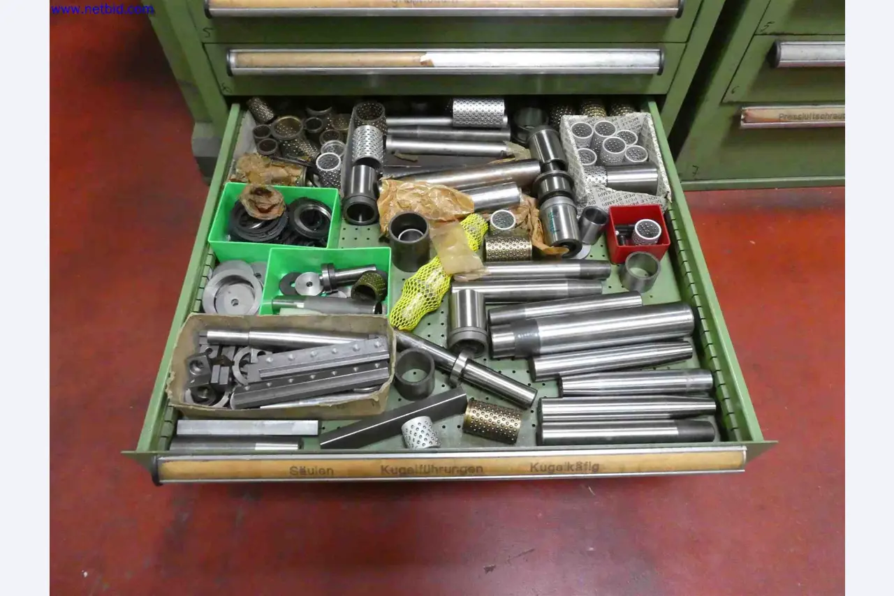 Machines for the production of precise metal components using CNC turning and CNC milling-23