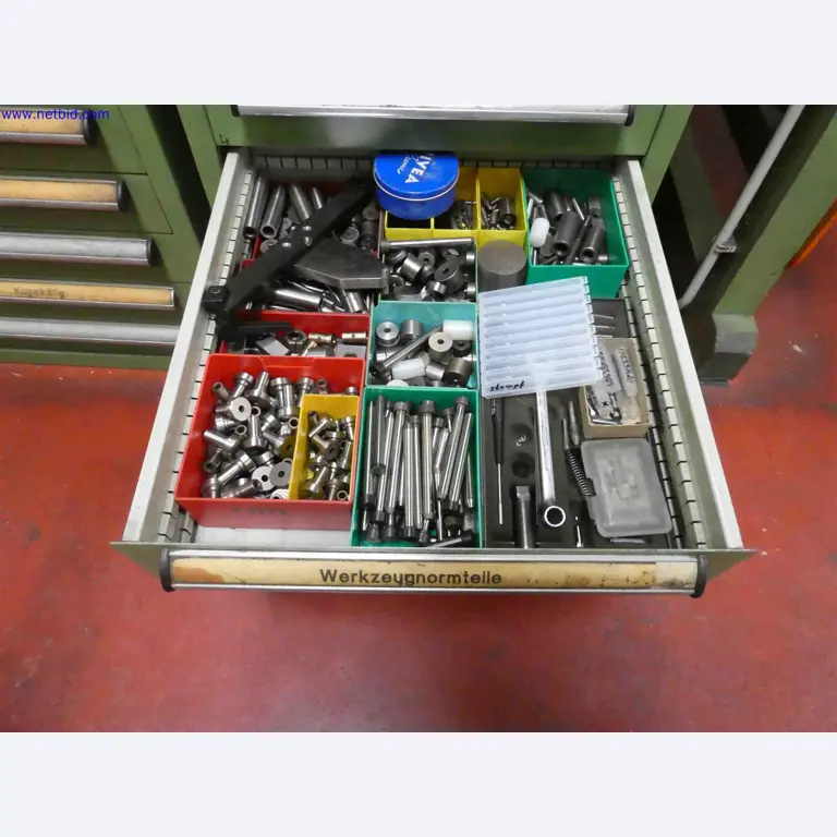 Machines for the production of precise metal components using CNC turning and CNC milling-28