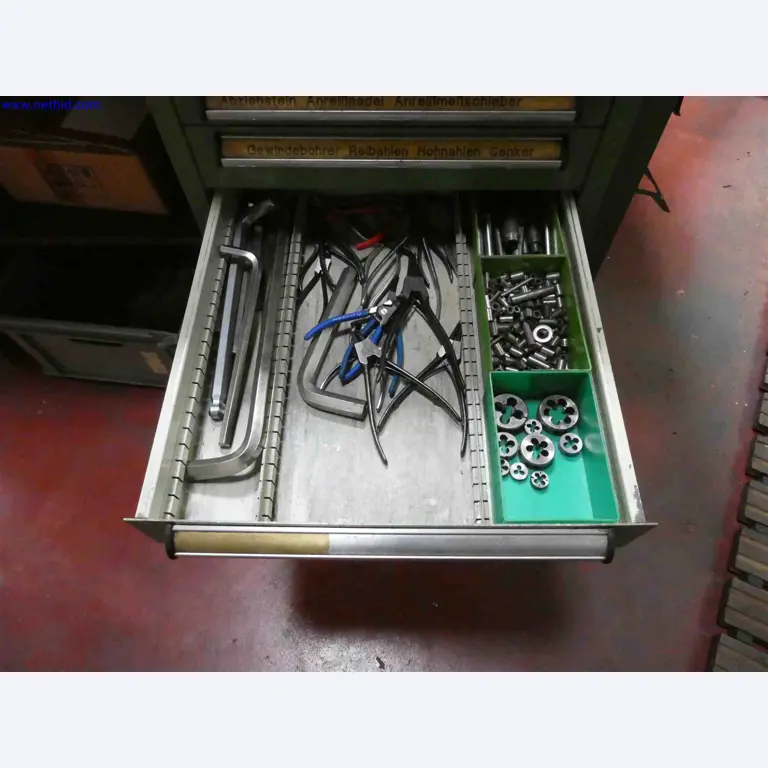 Machines for the production of precise metal components using CNC turning and CNC milling-30