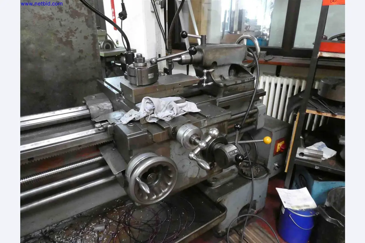 Machines for the production of precise metal components using CNC turning and CNC milling-4