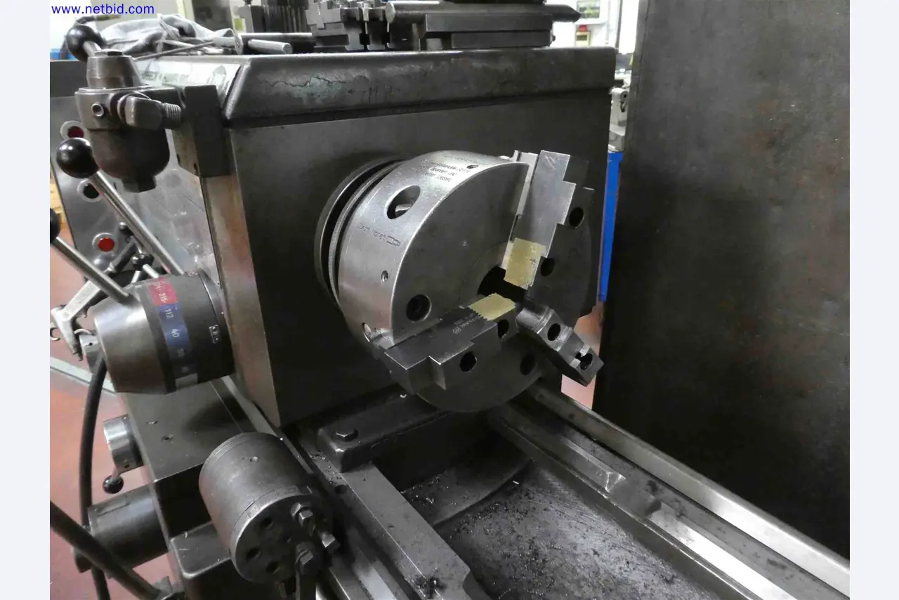 Machines for the production of precise metal components using CNC turning and CNC milling-5