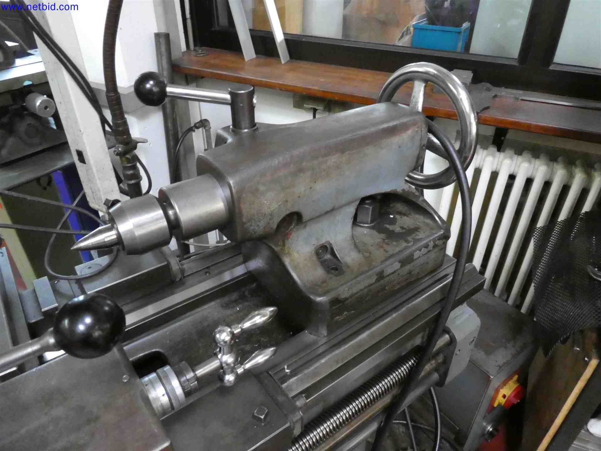 Machines for the production of precise metal components using CNC turning and CNC milling-7